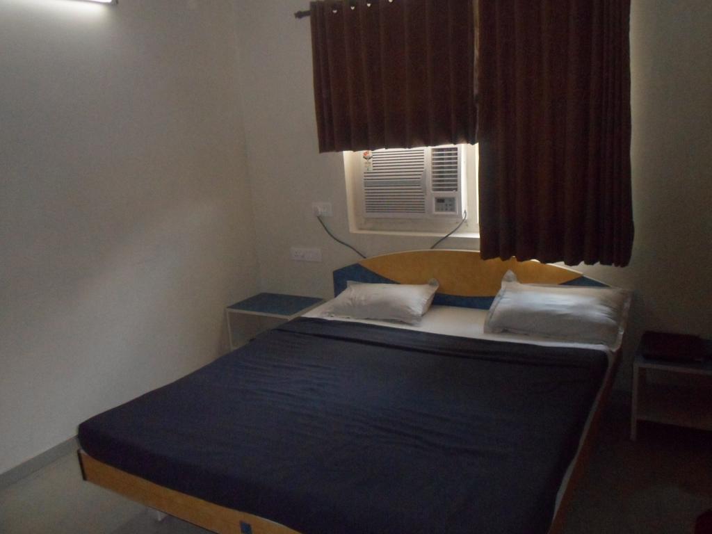 Hotel Dudawat アーメダバード 部屋 写真