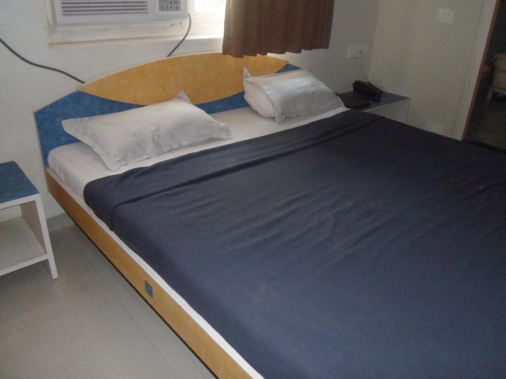 Hotel Dudawat アーメダバード 部屋 写真